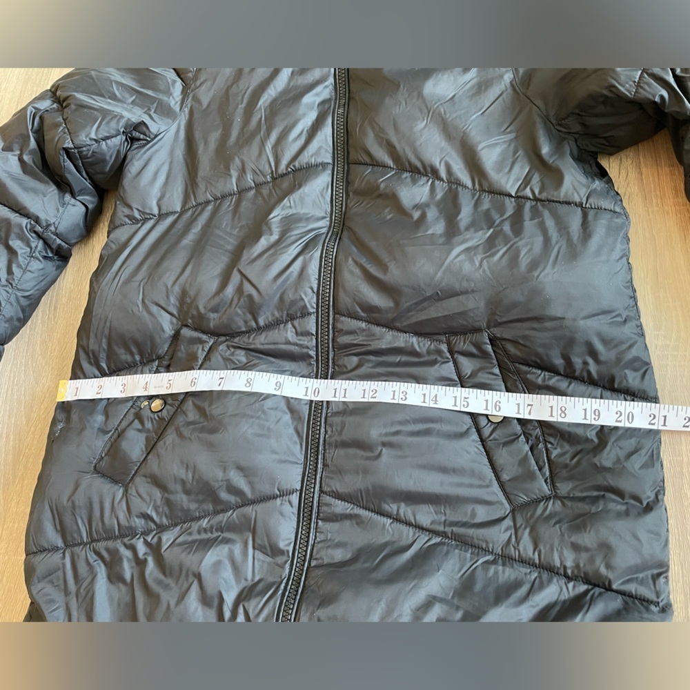 Vero Moda- Long Black Warm Winter Puffer Jacket. 
Size XS - Picture 10 of 14